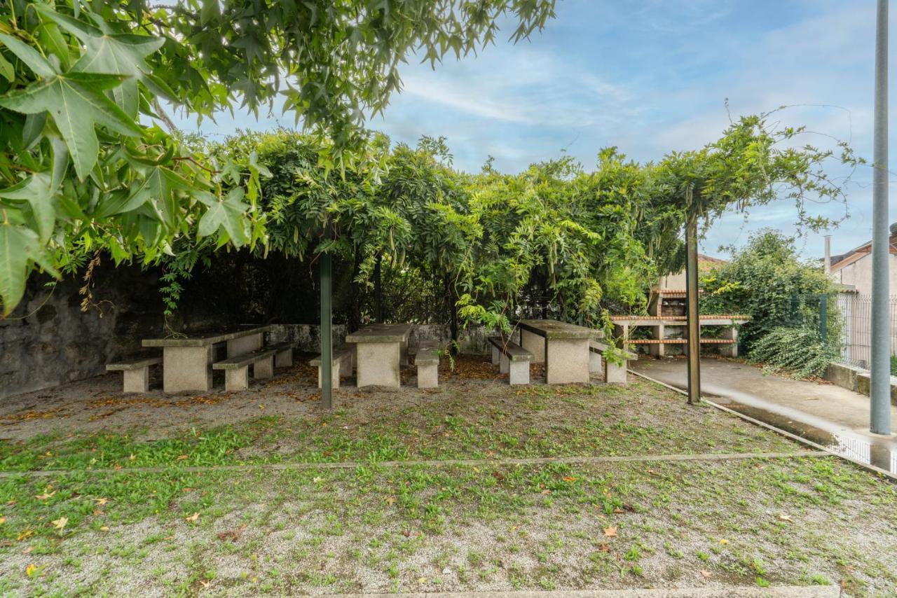 Casa Petisqueira 88-Paredes-Oporto Rebordosa Bagian luar foto